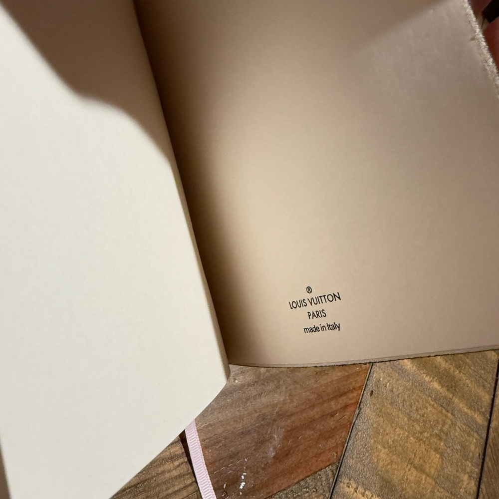 Louis Vuitton Monogram Wild At Heart Cahier Clemence Notebook - Picture 6 of 11